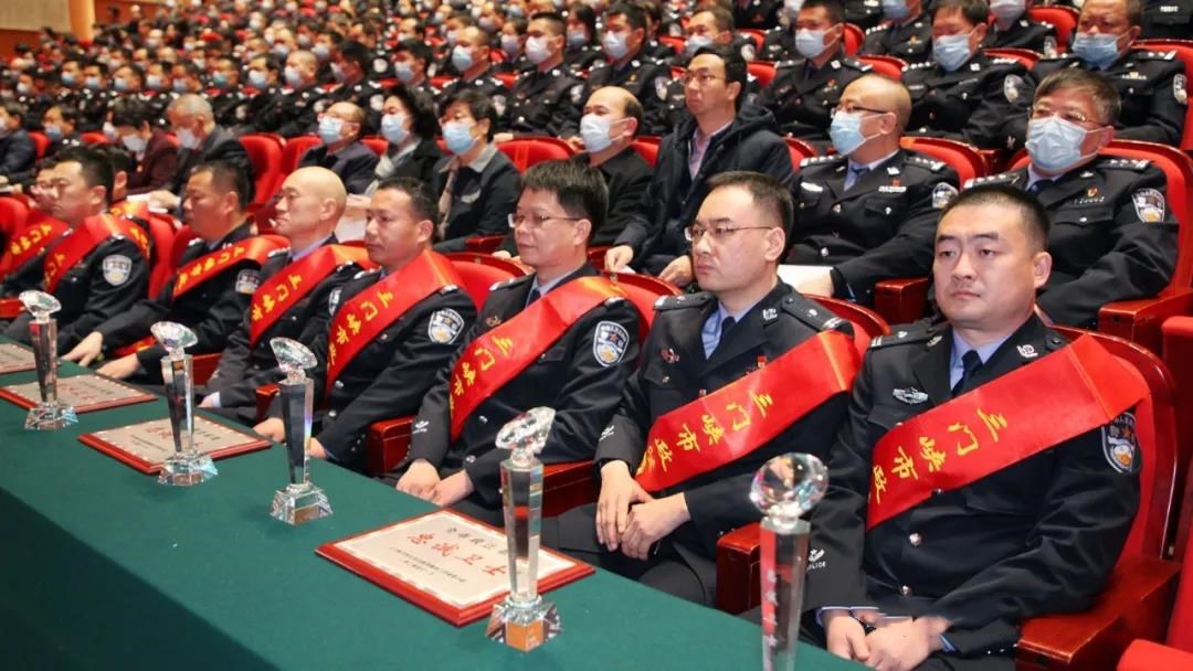 忠诚卫士3.jpg 忠诚卫士3.jpg
